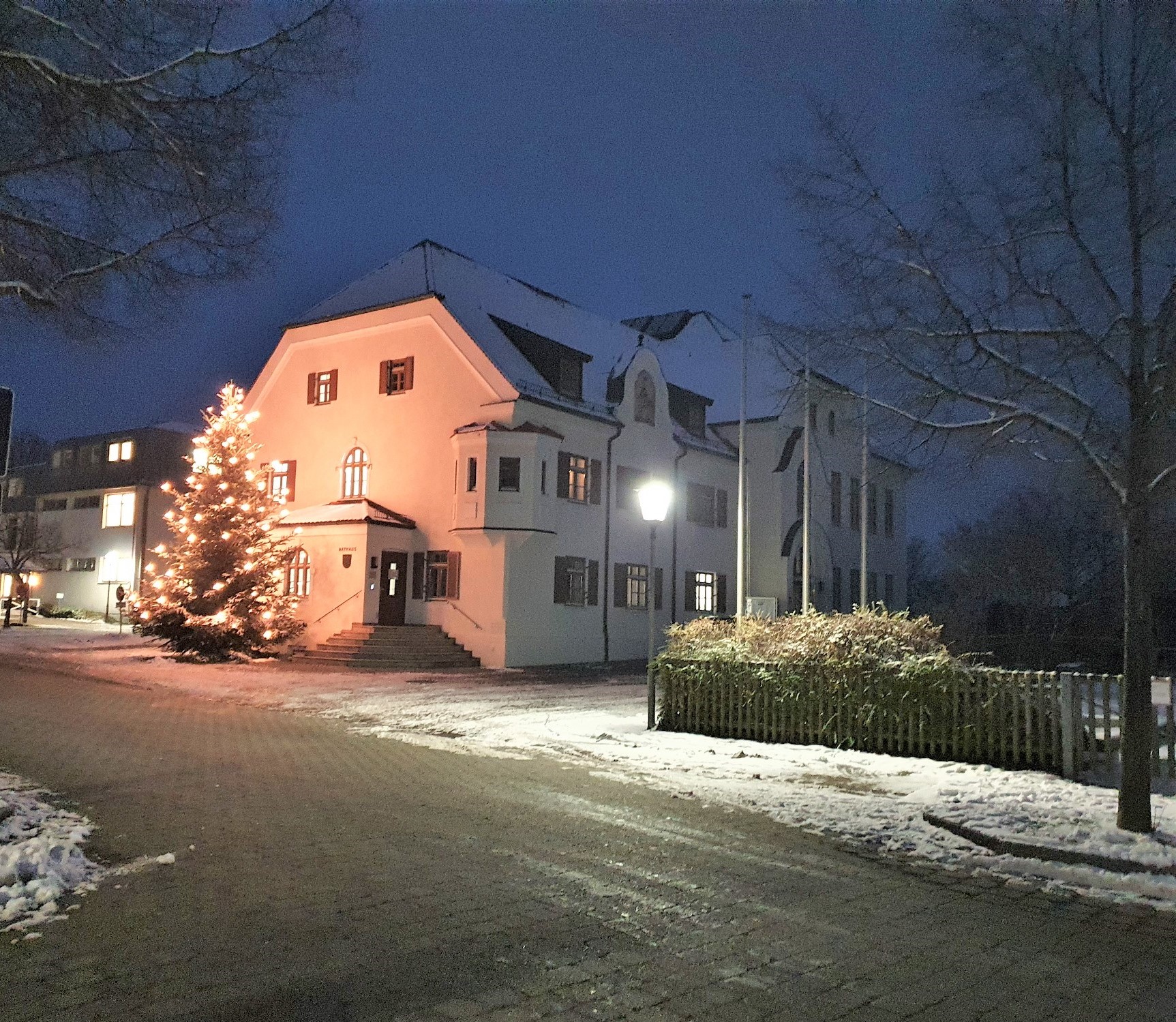 Leider haben wir keinen Alternativtext zu diesem Bild, aber wir arbeiten daran.