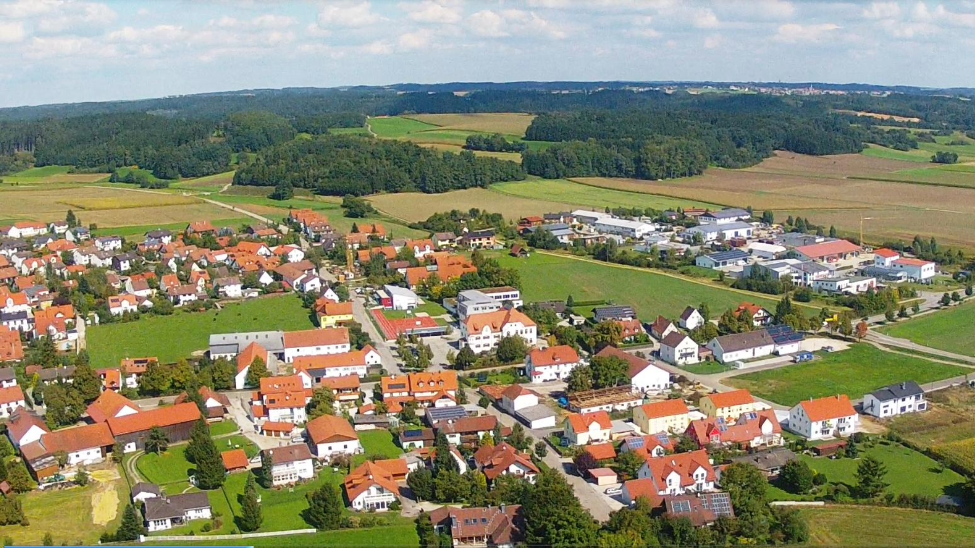 Kirchdorf von oben